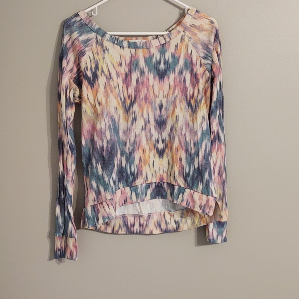 Long sleeve Delia's shirt